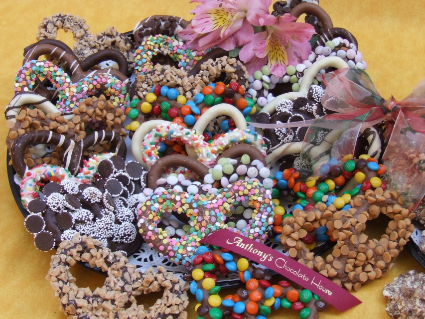 chocolate covered pretzel tray gift basket p10